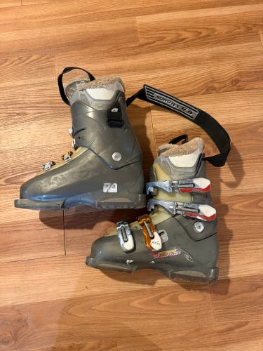 Salomon performs 8 Women’s Ski Boots Size 24.0 (US 6.5) | Custom Fit Liner | Gray