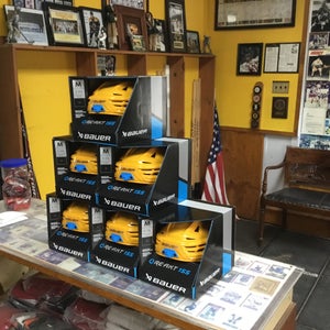 Small Bauer Re-Akt 150 Helmet (New)