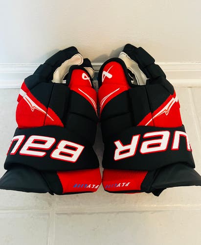 Bauer Flylite Gloves 2025 (New) Senior 14” Black/Red
