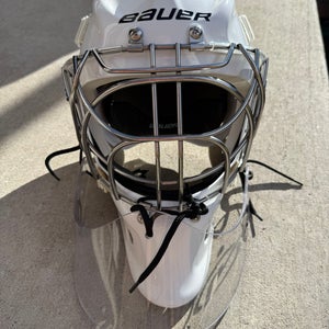 Senior Large Bauer 940 Goalie Mask (Used)
