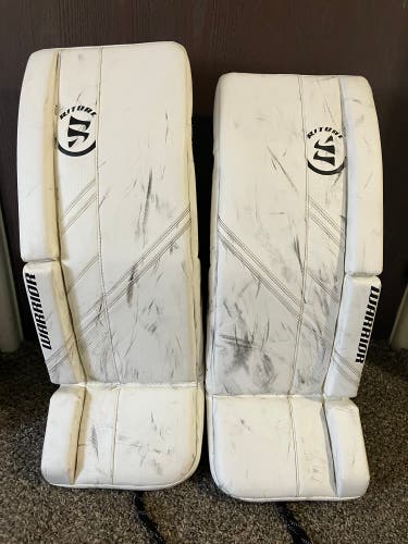30" Intermediate Warrior Ritual G5 Goalie Leg Pads (Used)
