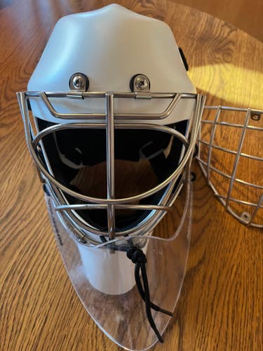 Junior Small 2023 Coveted Mask Coveted A5 Goalie Mask (Used)