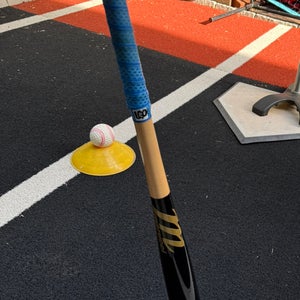 Marucci AP5 Maple Bat Youth Excellent Condition