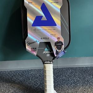 JOOLA Simone Jardim Hyperion Carbon Friction Surface 16mm Pickleball Paddle