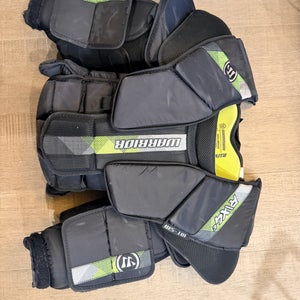 Small / Medium Warrior RITUAL X4 E Goalie Chest Protector (Used)