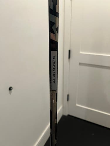 Senior CCM Ribcor Trigger 10 Pro Left Hand Hockey Stick 70 Flex (New) Free Shipping