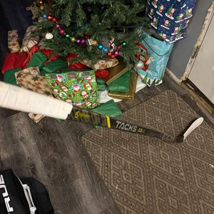 Senior CCM Tacks AS-VI Left Hand Hockey Stick P28 75 Flex (Used)