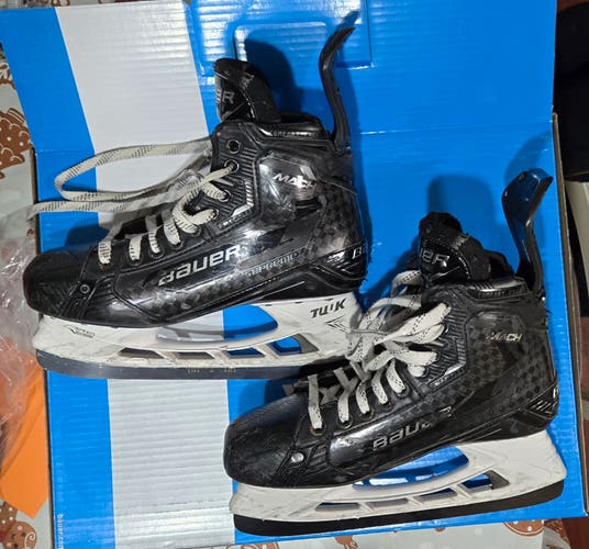 Bauer Supreme Mach Hockey Skates 8.5 (Used)