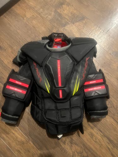 Bauer Vapor Hyperlite 2 Hyp2rlite Medium Goalie Chest Protector (Used) 2023