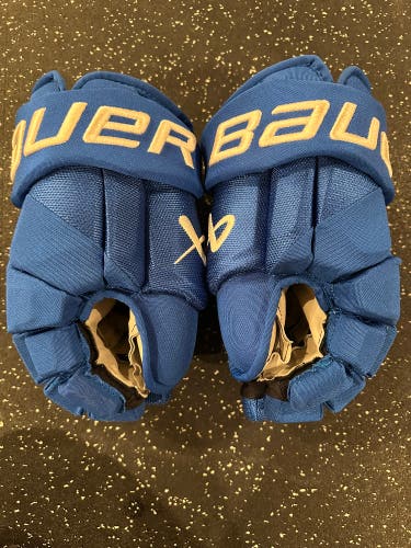 Blues Bauer Vapor Hyperlite Gloves 14" Pro Stock (New)