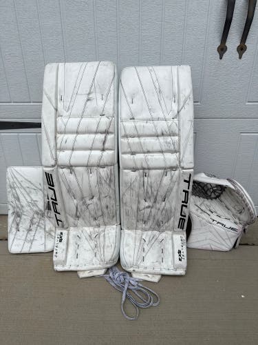 34" True 9X3 Regular Goalie Full Set (Used)