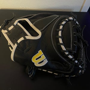 Wilson A2000 RH Catcher's Baseball Glove 33.5" (New)