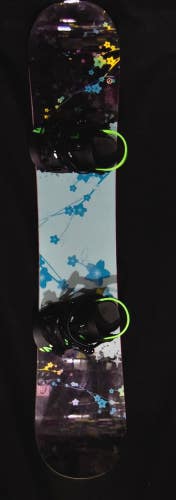 NEW HEAD TRINITY SNOWBOARD SIZE 152 CM WITH CHAMONIX LARGE BINDINGS