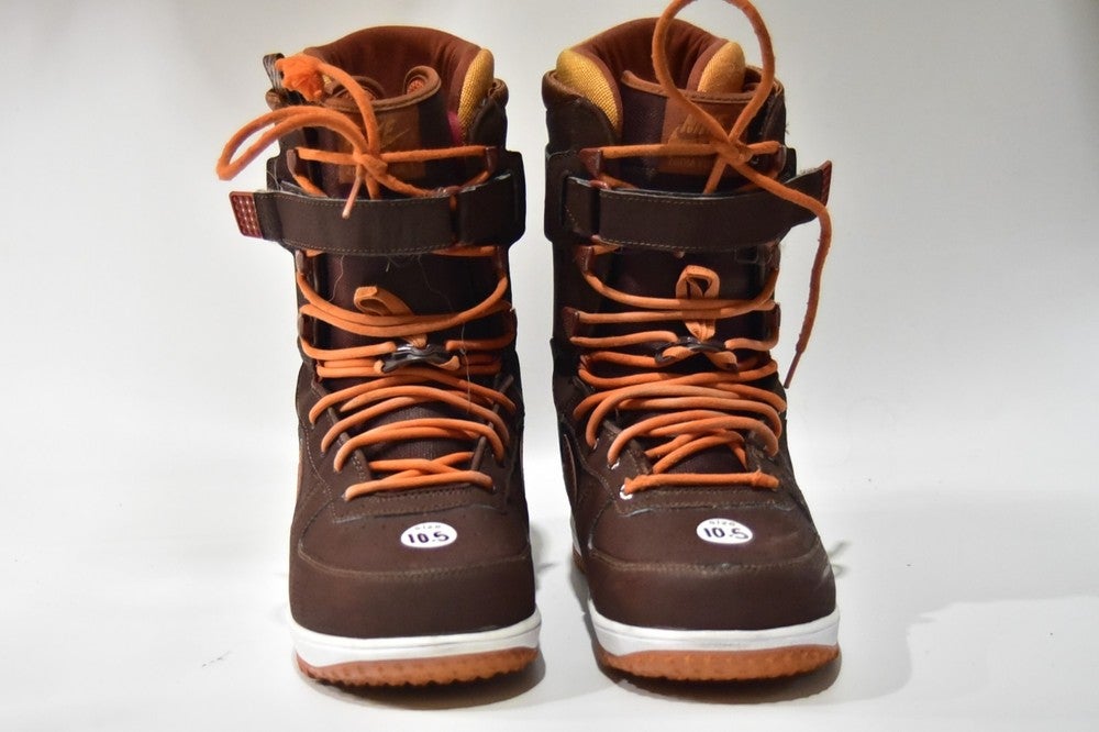 nike snowboard boots size 10.5