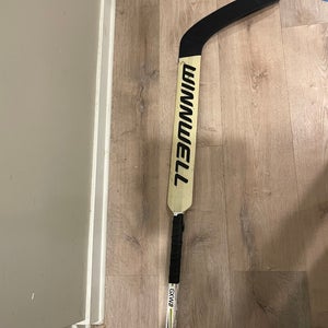 Senior Winnwell Regular Goalie Stick 25" Paddle (Used)