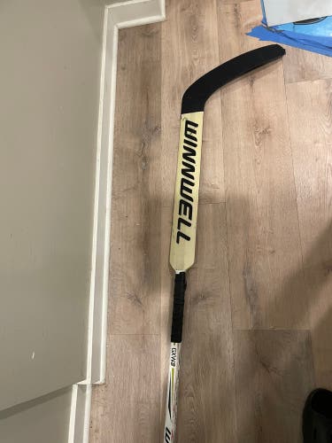 Senior Winnwell Regular Goalie Stick 25" Paddle (Used)