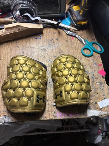 Under Armour All-America game elbow pad size large