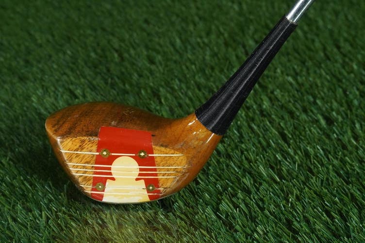 VINTAGE MACGREGOR TOURNEY M2TW PERSIMMON WOOD DRIVER RH, W/ ORIGINAL GRIP!!