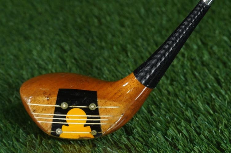 VINTAGE MACGREGOR TOURNEY MT3W PERSIMMON 3 WOOD RH, ORIGINAL GRIP ~ LOOK!!