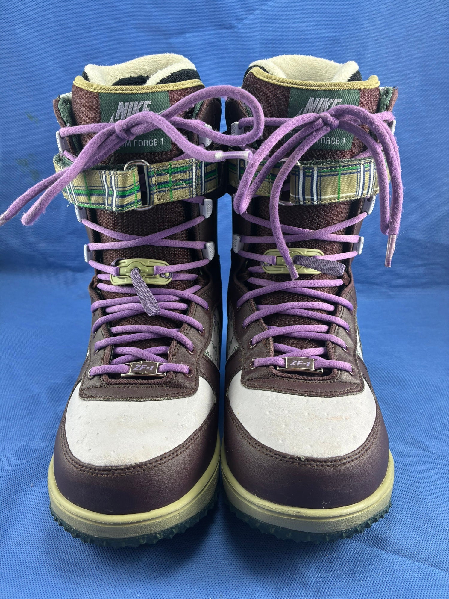 nike snowboard boots size 8