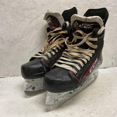 Used CCM JETSPEED FT 370 Junior Hockey Skate Junior 05 11855-S000196500