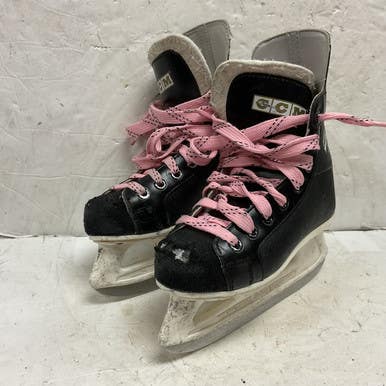 Used CCM CHAMPION 90 Junior Hockey Skate Junior 02 11855-S000196473