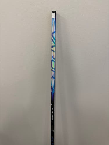 Bauer Vapor FlyLite Right Handed Hockey Stick P90TM 55 Flex (New)