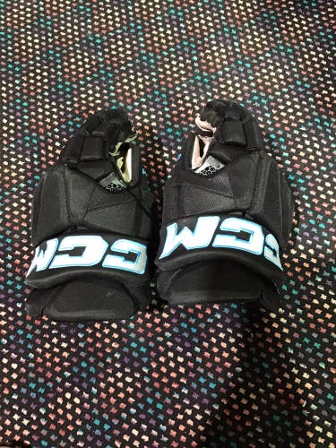 Used CCM Utah HGTKPP Gloves 14" Pro Stock