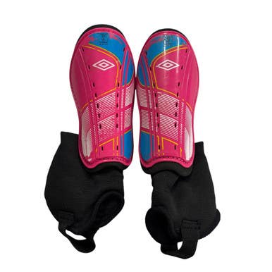 Used Umbro Soccer Shin Guards Youth Pink XS 11406-S000107734
