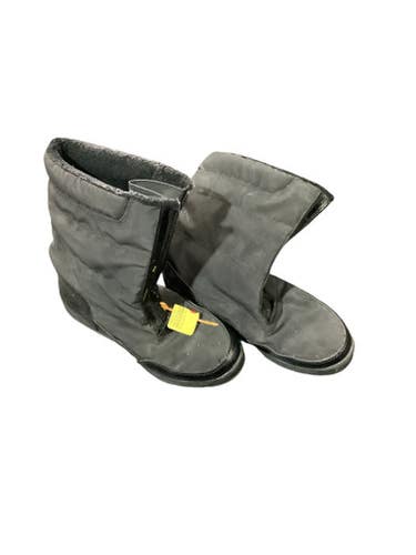 (Used) Youth Hiking Boots