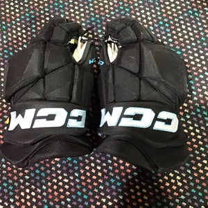 Used CCM Utah HGPJSPP Gloves 15" (Used)