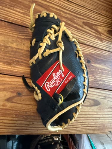 2022 Rawlings FASTBACK RBG36TT RH Catcher's Baseball Glove 31.5" (Used)