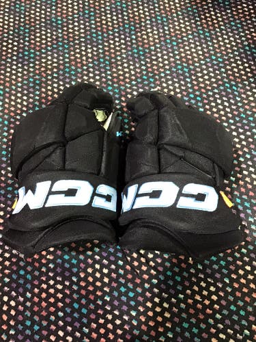 Used CCM Utah HGPJSPP Gloves 14" Pro Stock