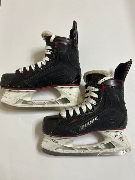 Used Junior Bauer Vapor X instinct Hockey Skates Size 3