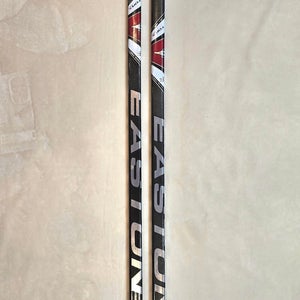 TWO New !  (2) Easton LH P3 S17 Jr. SAKIC LH Gr 50 Hockey Stick