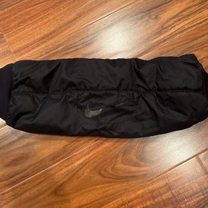 Nike QB hand warmer