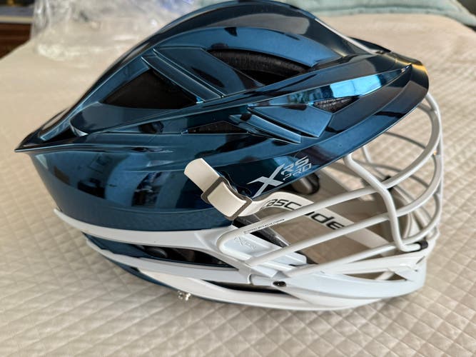 Cascade XRS Pro Helmet (Used) Blue Metallic