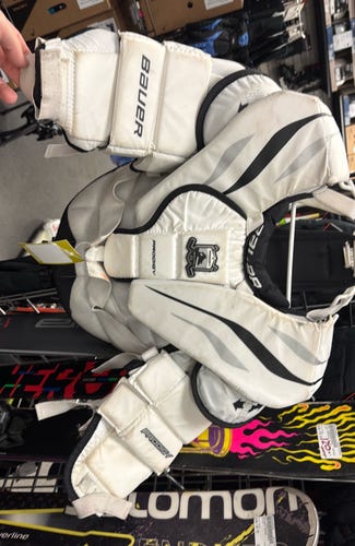 YTH L/XL Bauer Prodigy (Used) XL Youth ice hockey goal Goalie Chest Protector body armour