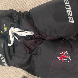 Men's Junior Large Bauer Supreme 2S Pro Hockey Pants (Used)