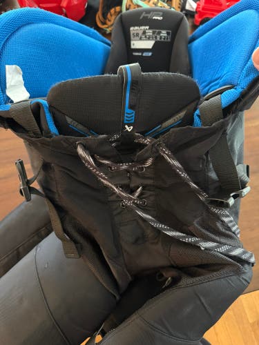 Senior XL Bauer HP Pro Hockey Pants (Used)