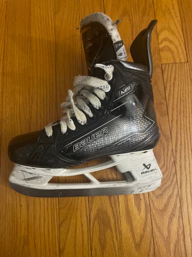 2024 Bauer Supreme M50 Pro Hockey Skates 6 (Used) with Bauer aetrex skate insole.