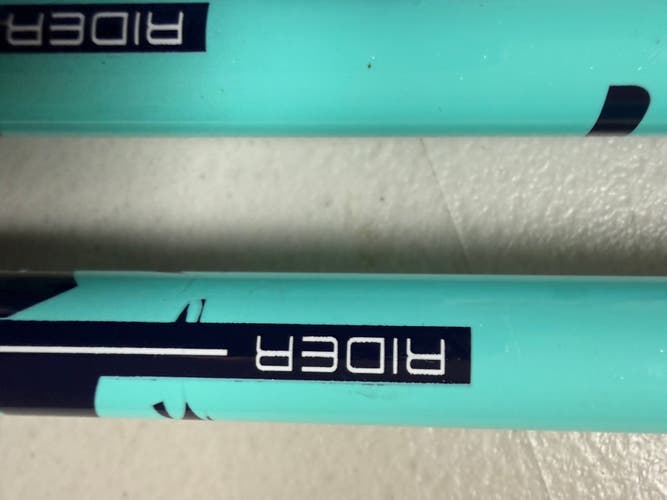 36in (90cm) Leki All Mountain Ski Poles (New)