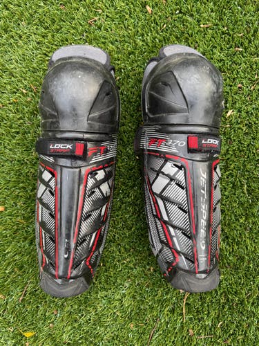 Intermediate CCM JetSpeed FT370 12" Shin Pads (Used)
