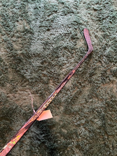 Junior Bauer Twitch Hockey Stick LH P28 40 Flex | 57"