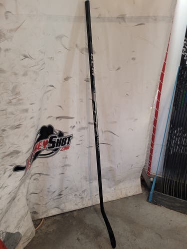 Senior CCM Ribcor Trigger 10 Pro Left Hand Hockey Stick P29 75 Flex Pro Stock (Used)