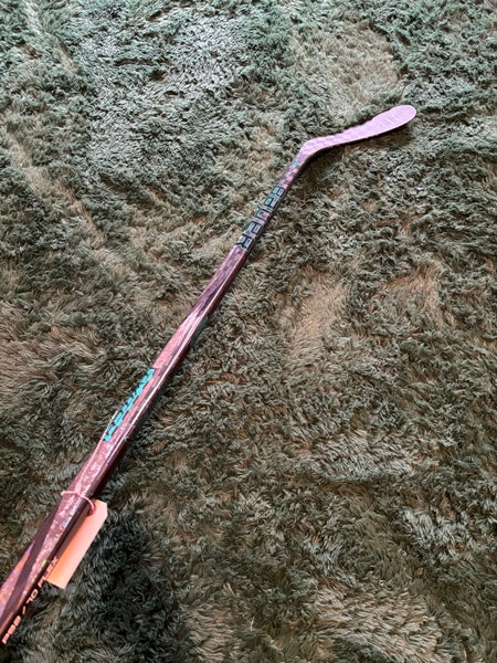 Senior Bauer Twitch Hockey Stick RH P92 76 Flex | 62.5"