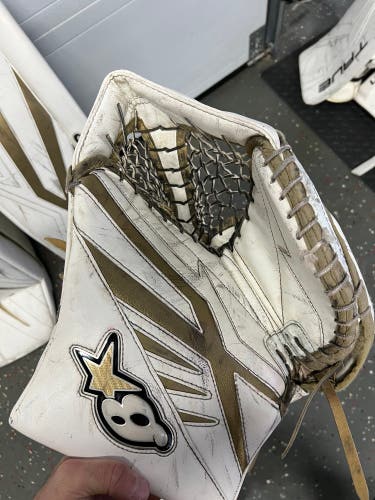 Brians subzero 3 pro glove & blocker