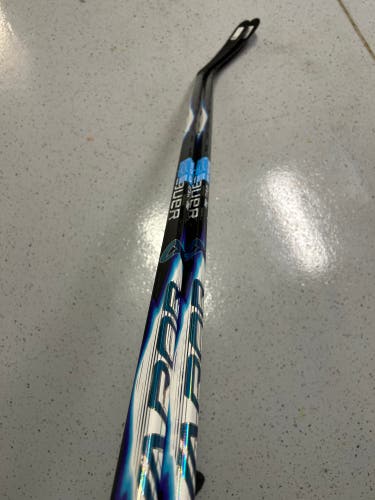 Senior Bauer Vapor FlyLite Right Handed Hockey Stick P92 77 Flex (New)