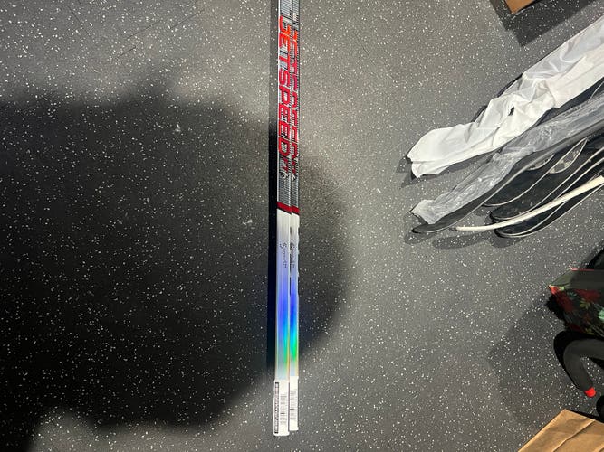 Senior CCM JetSpeed FT6 Pro Left Hand Hockey Stick P28 70 Flex Pro Stock (New)