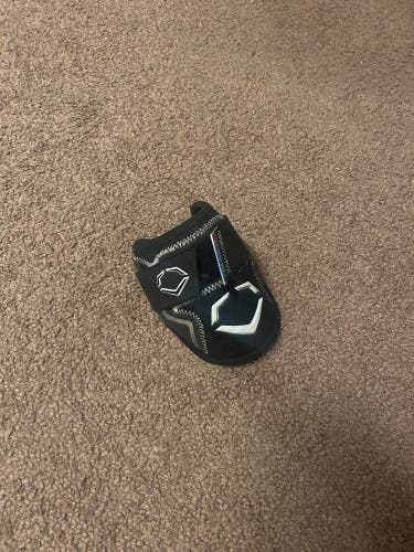 Black Junior EvoShield Elbow Guard Elbow Protection (Used)